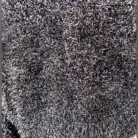 Sparkly Oversized Sweater NWOT 🪩 - Picture 2 of 7